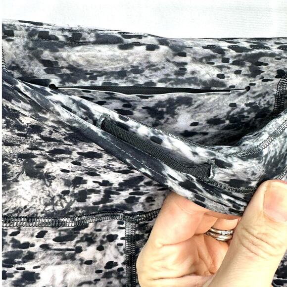 Lululemon Base Pace High-Rise Tight 25" Estuary Grey Multi Size 4 - Picture 6 of 10